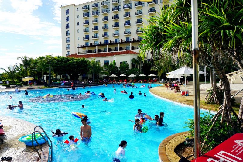 沖縄ホテル日航アリビラ「プール」